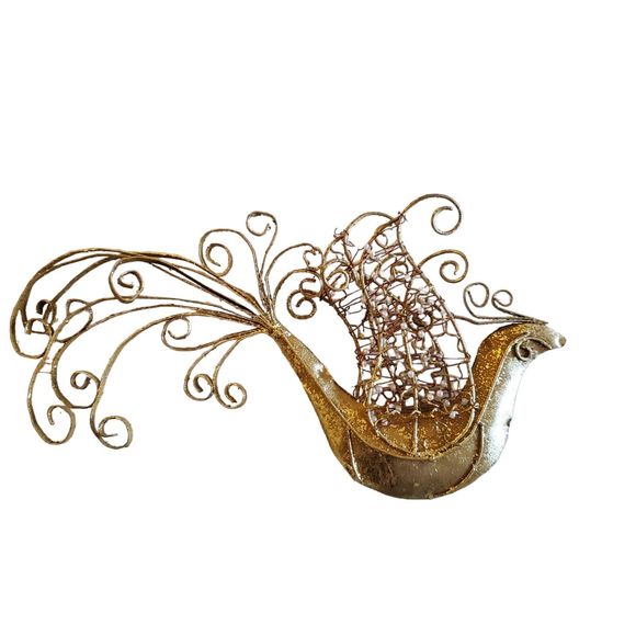 Handmade Gold Glitter Beaded Metal Peacock Ornament - Picture 4 of 6